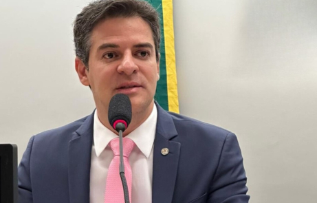 PL de Ismael Alexandrino estabelece incentivo fiscal a clubes que oferecerem escolinhas gratuitas a crianças da rede pública